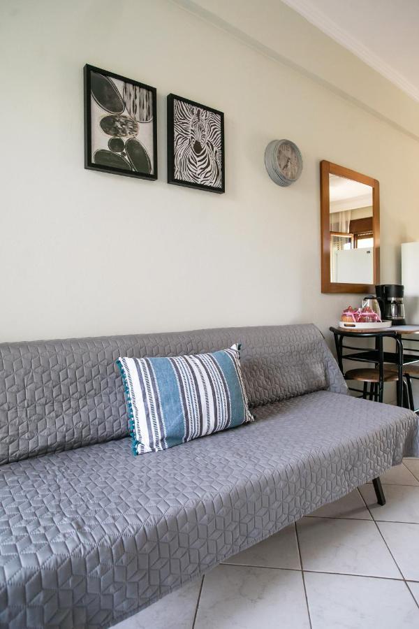 Roa Seaside Apartments Vergia エクステリア 写真