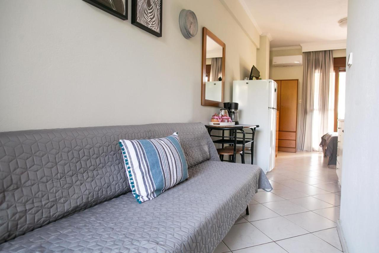 Roa Seaside Apartments Vergia エクステリア 写真